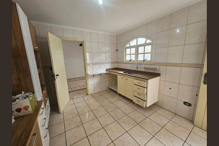 Casa à venda com 3 quartos, 178m² em Jardim Namba, São Paulo
