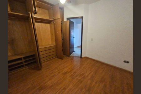 Casa à venda com 3 quartos, 178m² em Jardim Namba, São Paulo