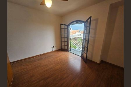 Casa à venda com 3 quartos, 178m² em Jardim Namba, São Paulo