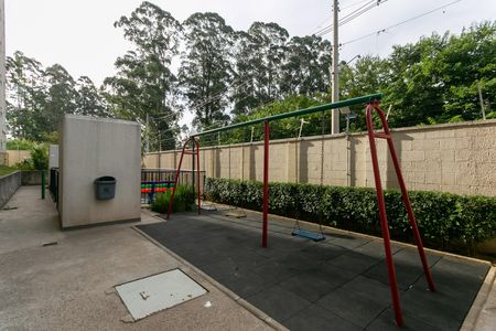 Apartamento para alugar com 43m², 2 quartos e 1 vaga Apartamento para alugar com 43m², 2 quartos e 1 vagaÁrea comum - Playground