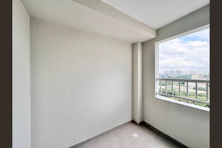 Apartamento à venda com 39m², 1 quarto e sem vaga Apartamento à venda com 39m², 1 quarto e sem vagaVaranda 2
