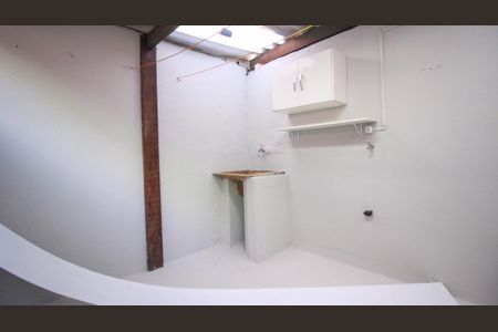 Casa para alugar com 65m², 1 quarto e sem vagaÁrea de serviço