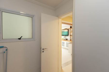 Casa de condomínio à venda com 560m², 5 quartos e 6 vagas Casa de condomínio à venda com 560m², 5 quartos e 6 vagasQuarto 4
