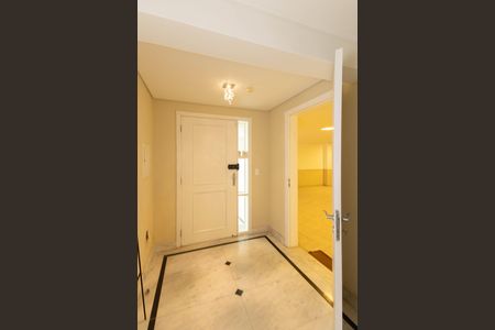 Casa de condomínio à venda com 560m², 5 quartos e 6 vagas