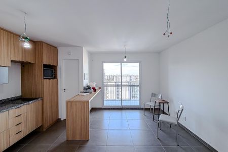 Studio para alugar com 29m², 1 quarto e sem vaga Studio para alugar com 29m², 1 quarto e sem vagaSala/Quarto