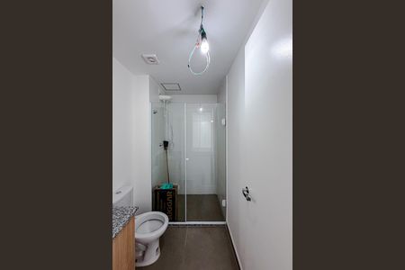 Studio para alugar com 29m², 1 quarto e sem vaga Studio para alugar com 29m², 1 quarto e sem vagaBanheiro