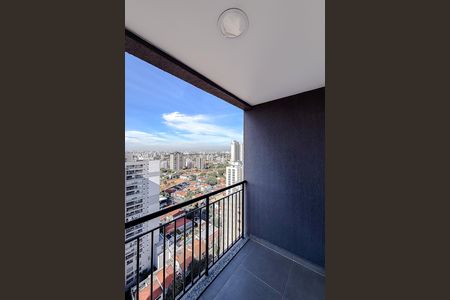 Studio para alugar com 29m², 1 quarto e sem vaga Studio para alugar com 29m², 1 quarto e sem vagaVaranda