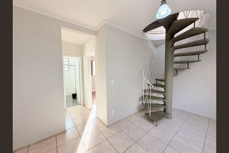 Sala de apartamento à venda com 2 quartos, 98m² em Vila Rami, Jundiaí