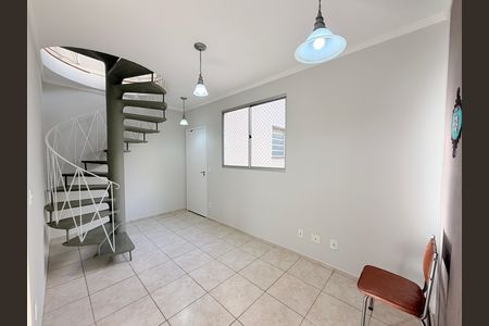 Sala de apartamento à venda com 2 quartos, 98m² em Vila Rami, Jundiaí