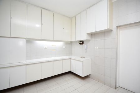 Apartamento à venda com 200m², 3 quartos e 2 vagascozinha
