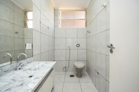 Apartamento à venda com 200m², 3 quartos e 2 vagasbanheiro