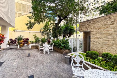 Apartamento à venda com 200m², 3 quartos e 2 vagasarea verde comum