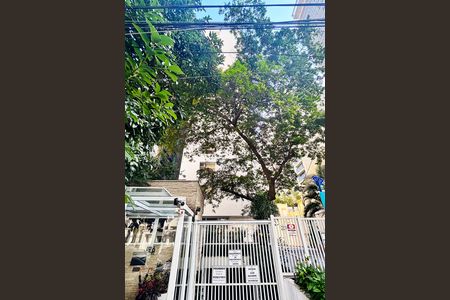 Apartamento à venda com 200m², 3 quartos e 2 vagasfachada do predio