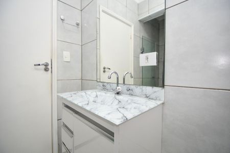 Apartamento à venda com 200m², 3 quartos e 2 vagasbanheiro