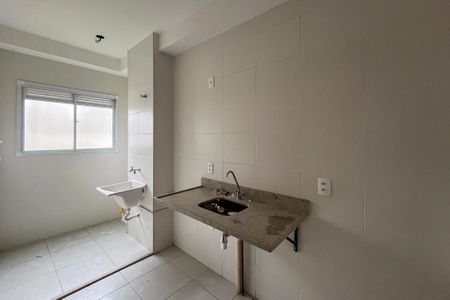 Apartamento à venda com 48m², 2 quartos e sem vaga Apartamento à venda com 48m², 2 quartos e sem vagaCozinha