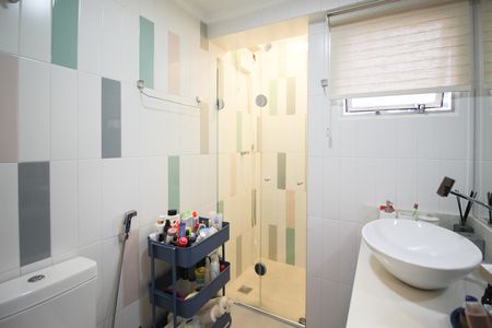 Apartamento à venda com 67m², 2 quartos e 1 vaga Apartamento à venda com 67m², 2 quartos e 1 vagaBanheiro