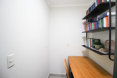 Apartamento à venda com 67m², 2 quartos e 1 vaga Apartamento à venda com 67m², 2 quartos e 1 vagaQuarto de Serviço