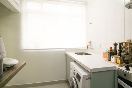 Apartamento à venda com 67m², 2 quartos e 1 vaga Apartamento à venda com 67m², 2 quartos e 1 vagaÁrea de Serviço