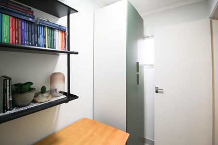 Apartamento à venda com 67m², 2 quartos e 1 vaga Apartamento à venda com 67m², 2 quartos e 1 vagaQuarto de Serviço