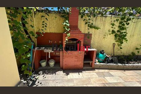 Casa à venda com 451m², 8 quartos e 6 vagas