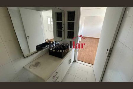 Casa à venda com 451m², 8 quartos e 6 vagas
