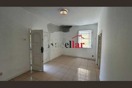 Casa à venda com 8 quartos, 451m² em Vila Isabel, Rio de Janeiro