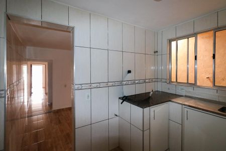 Casa para alugar com 72m², 2 quartos e 1 vaga Casa para alugar com 72m², 2 quartos e 1 vagaCozinha