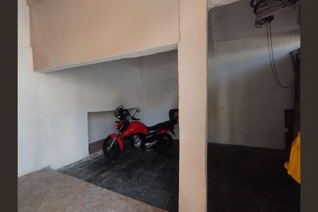 Casa para alugar com 72m², 2 quartos e 1 vaga Casa para alugar com 72m², 2 quartos e 1 vagaGaragem