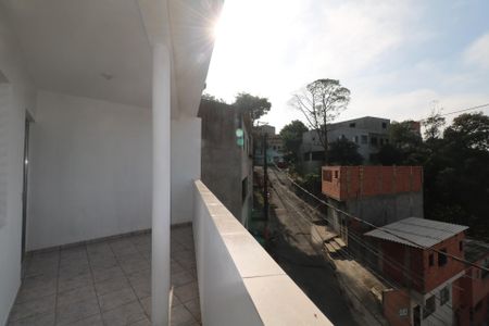 Casa para alugar com 72m², 2 quartos e 1 vaga Casa para alugar com 72m², 2 quartos e 1 vagaVaranda da Suíte