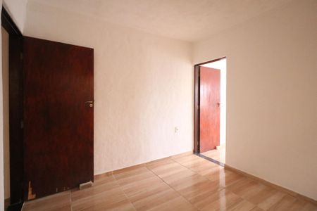 Casa para alugar com 72m², 2 quartos e 1 vaga Casa para alugar com 72m², 2 quartos e 1 vagaQuarto