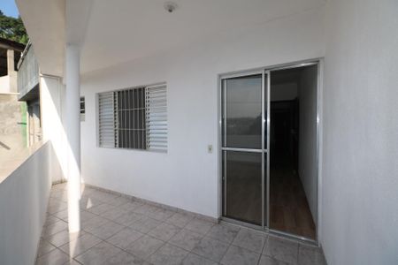 Casa para alugar com 72m², 2 quartos e 1 vaga Casa para alugar com 72m², 2 quartos e 1 vagaVaranda da Suíte