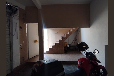 Casa para alugar com 72m², 2 quartos e 1 vaga Casa para alugar com 72m², 2 quartos e 1 vagaGaragem