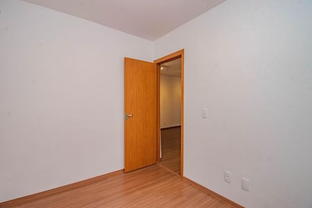 Quarto 1 de apartamento à venda com 2 quartos, 44m² em Costa E Silva, Porto Alegre
