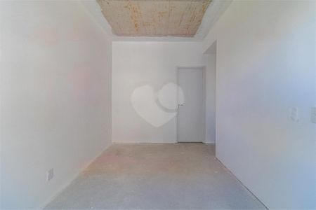Apartamento à venda com 67m², 2 quartos e 1 vaga