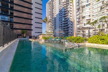 Apartamento à venda com 67m², 2 quartos e 1 vaga