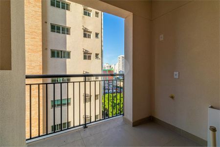 Apartamento à venda com 67m², 2 quartos e 1 vaga