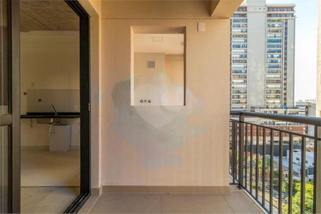 Apartamento à venda com 67m², 2 quartos e 1 vaga