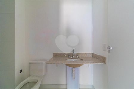 Apartamento à venda com 67m², 2 quartos e 1 vaga