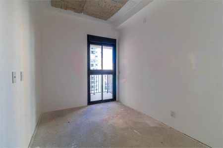 Apartamento à venda com 67m², 2 quartos e 1 vaga