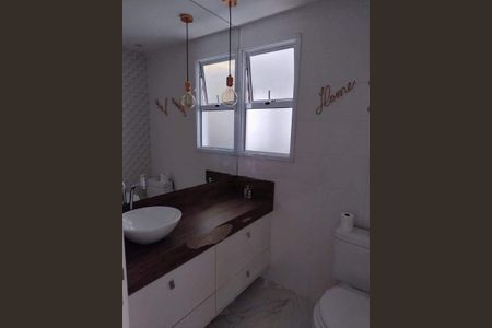Apartamento à venda com 60m², 2 quartos e 1 vaga