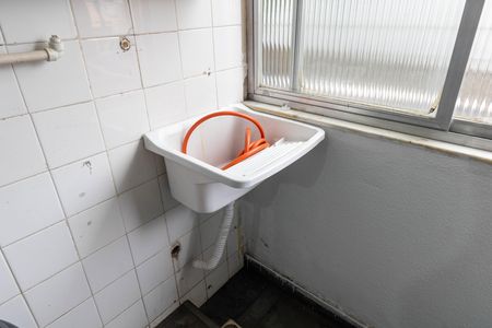 Apartamento para alugar com 48m², 2 quartos e 1 vaga Apartamento para alugar com 48m², 2 quartos e 1 vagaCozinha e Área de Serviço