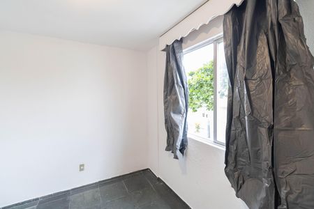 Quarto 1 de apartamento para alugar com 2 quartos, 48m² em Campo Grande, Rio de Janeiro