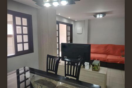 Casa à venda com 3 quartos, 100m² em Campo Limpo, São Paulo