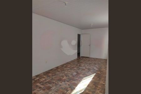 Casa à venda com 240m², 6 quartos e 2 vagas