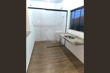 Casa à venda com 240m², 6 quartos e 2 vagas