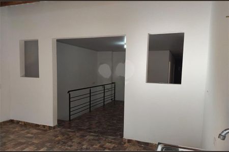 Casa à venda com 240m², 6 quartos e 2 vagas