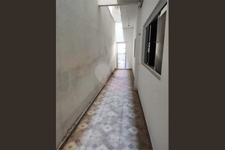 Casa à venda com 240m², 6 quartos e 2 vagas