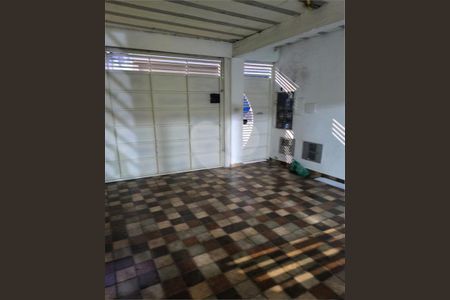 Casa à venda com 6 quartos, 240m² em Coronel Sezefredo Fagundes, São Paulo
