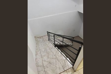 Casa à venda com 240m², 6 quartos e 2 vagas