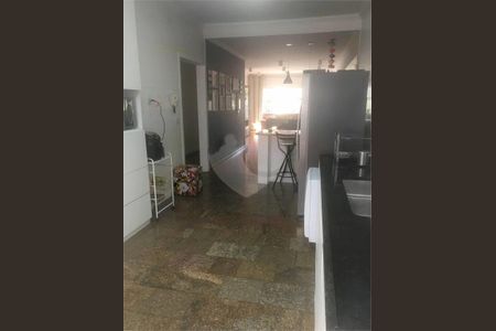 Casa à venda com 154m², 3 quartos e 2 vagas